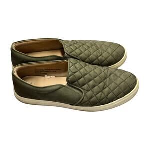 A New Day Green Suede Loafers Womens Size 11 Pointed Toe Flats